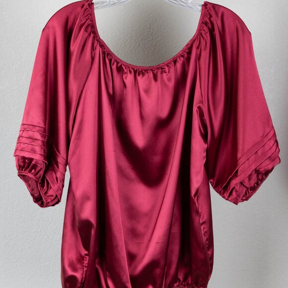 Max Studio Satin Pintuck Blouse 🍷 Wine Red – Size M - Picture 5 of 11